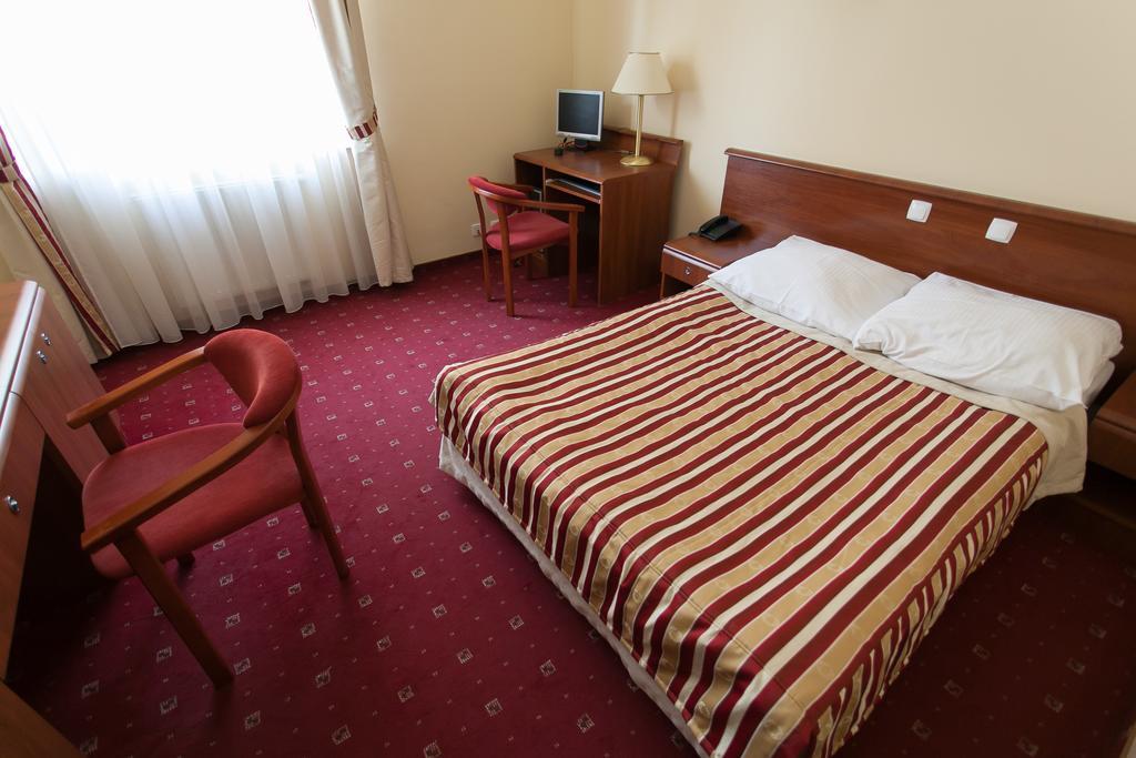 Hotel Twins II Warszawa Rom bilde