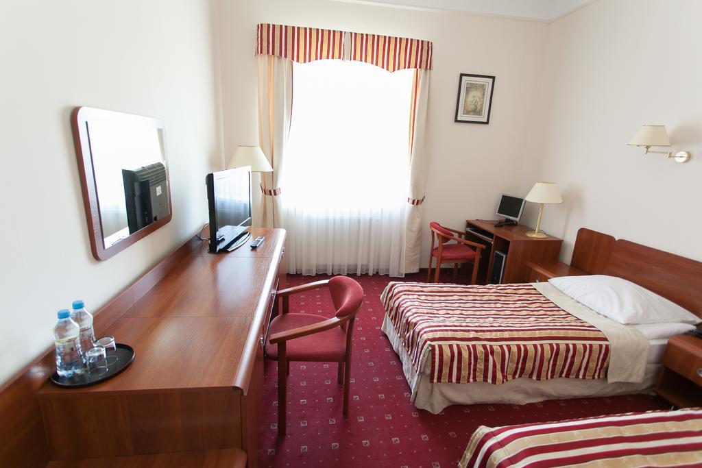 Hotel Twins II Warszawa Rom bilde